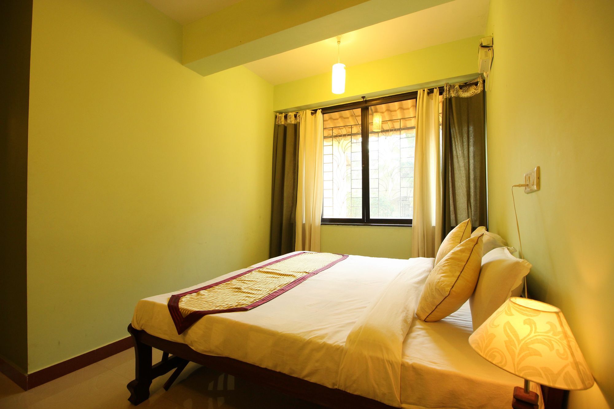 Oyo 9876 Home Luxurious 5Bhk Porvorim Exterior photo