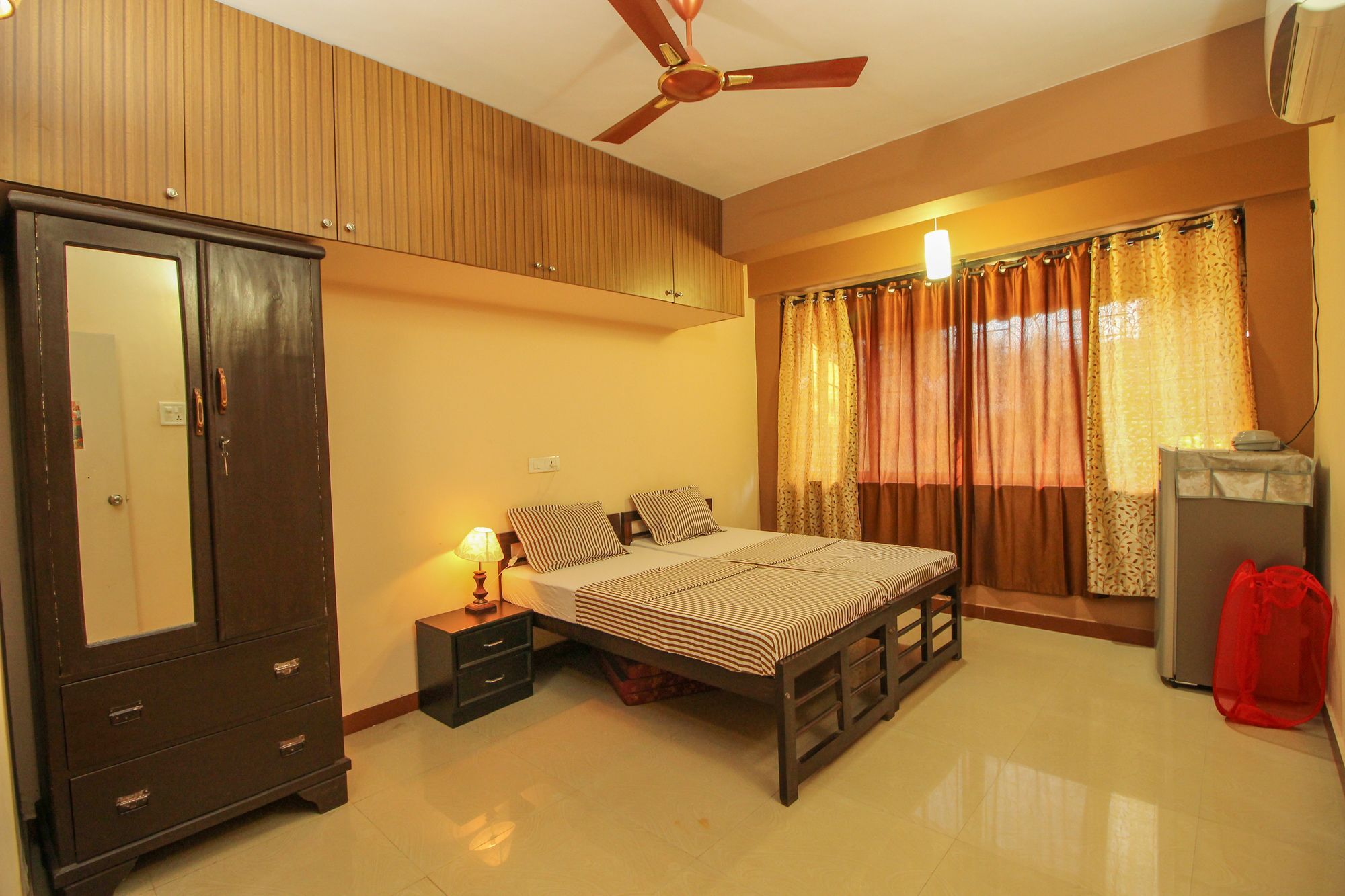 Oyo 9876 Home Luxurious 5Bhk Porvorim Exterior photo